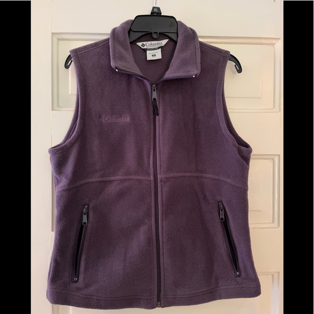 Columbia purple fleece vest. Excellent condition. Size large.